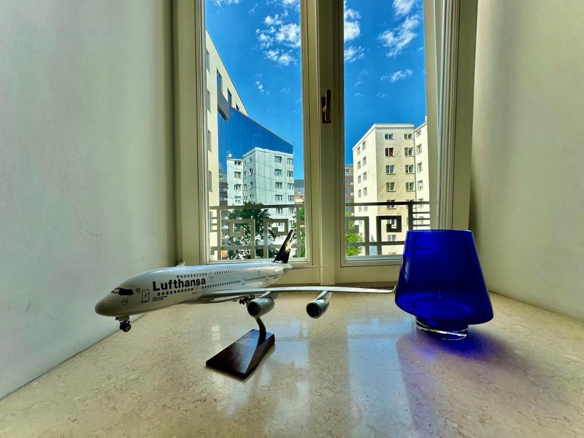 Ferienwohnung Decor Metro Wifi 300 Mbs 65Tv Netflix Hbo Warschau Exterior foto